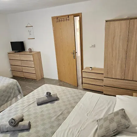 Apartament Nerezinka *